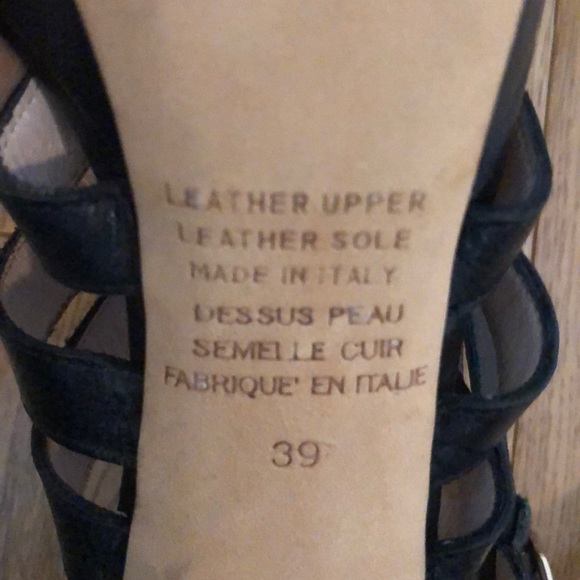 Strapped Cavalilini heels - Picture 3 of 7